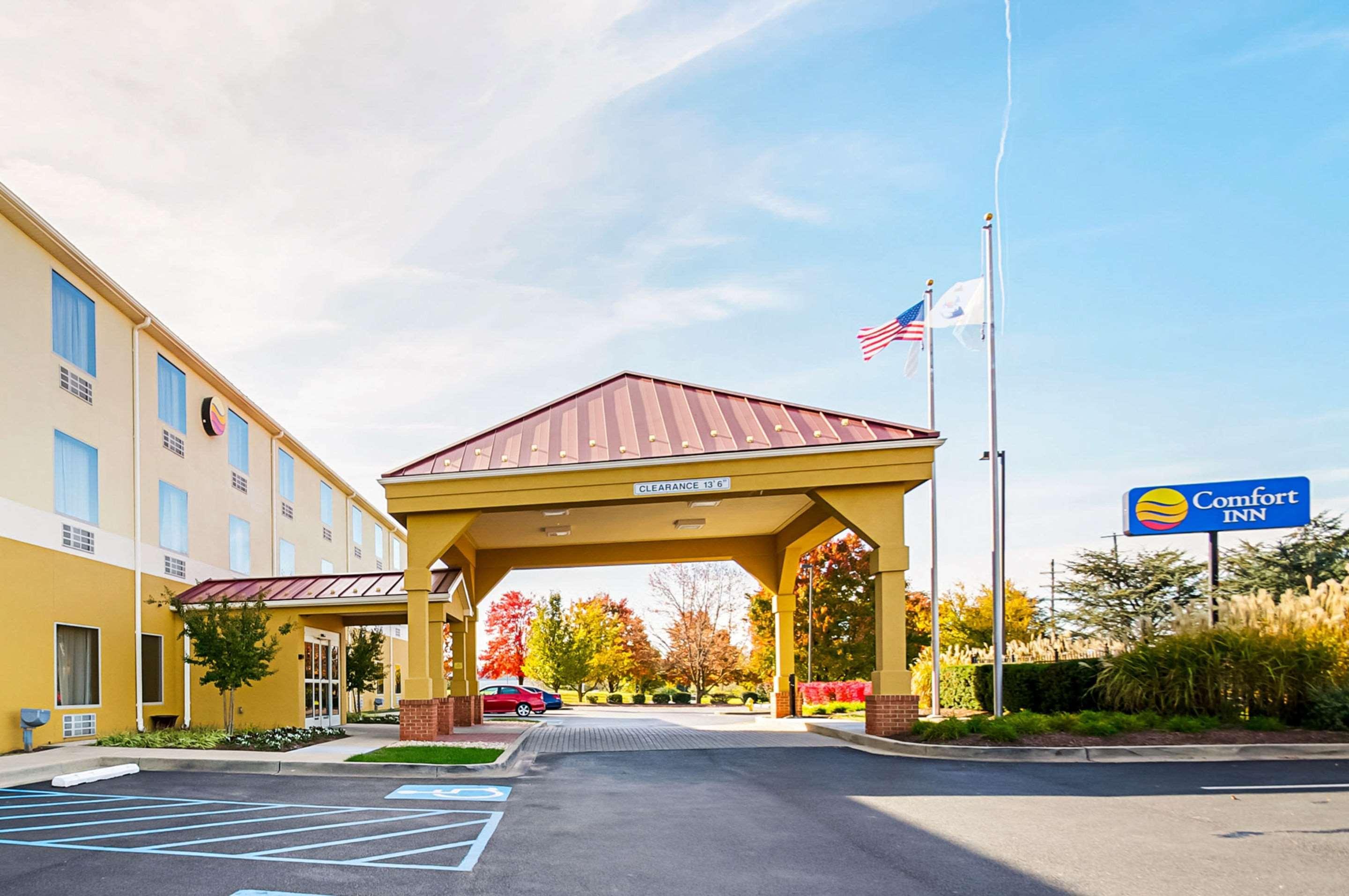 Comfort Inn Frederick Exterior photo